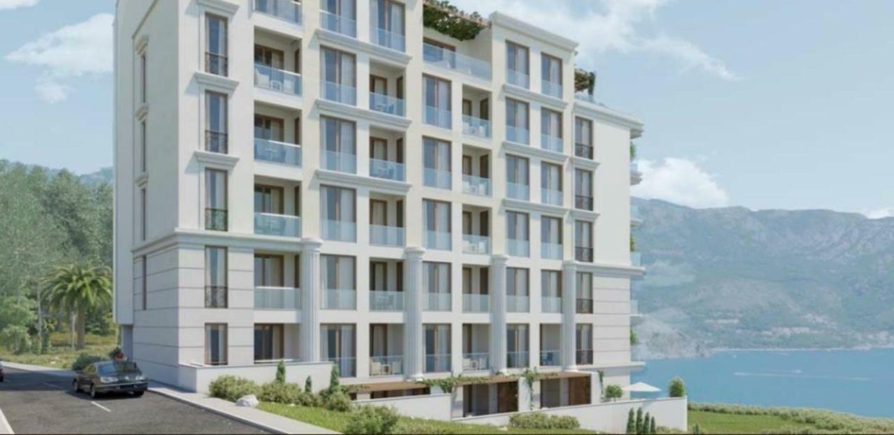 Luka Lägenhet Budva Exteriör bild